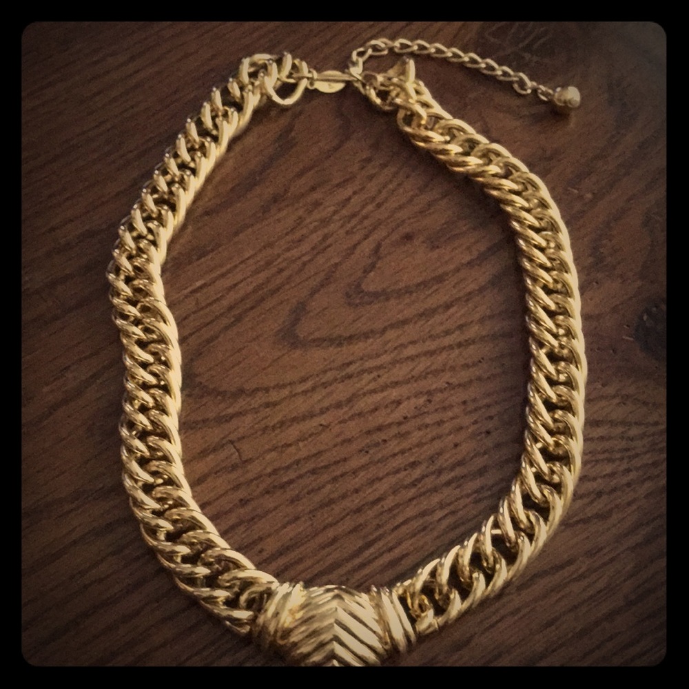 Gold adjustable necklace